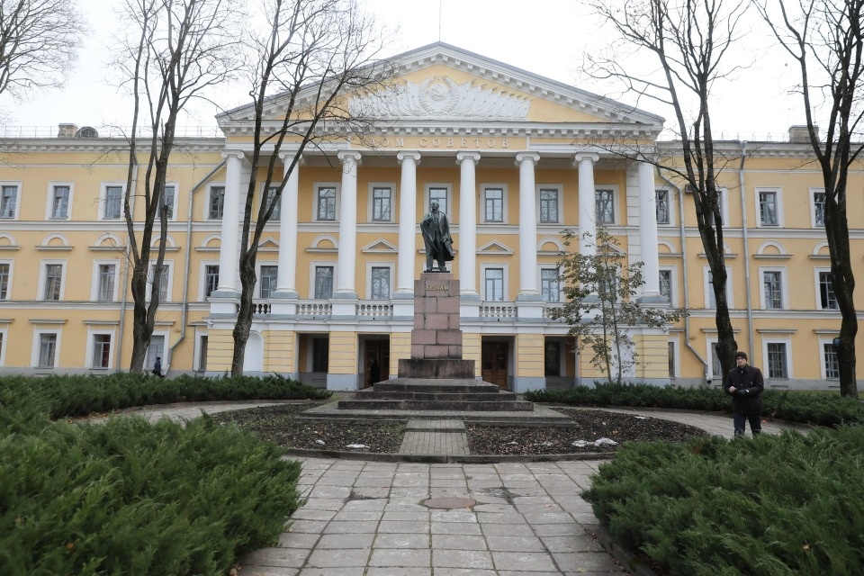 Комитет по молодежной политике учредили в правительстве Псковской области