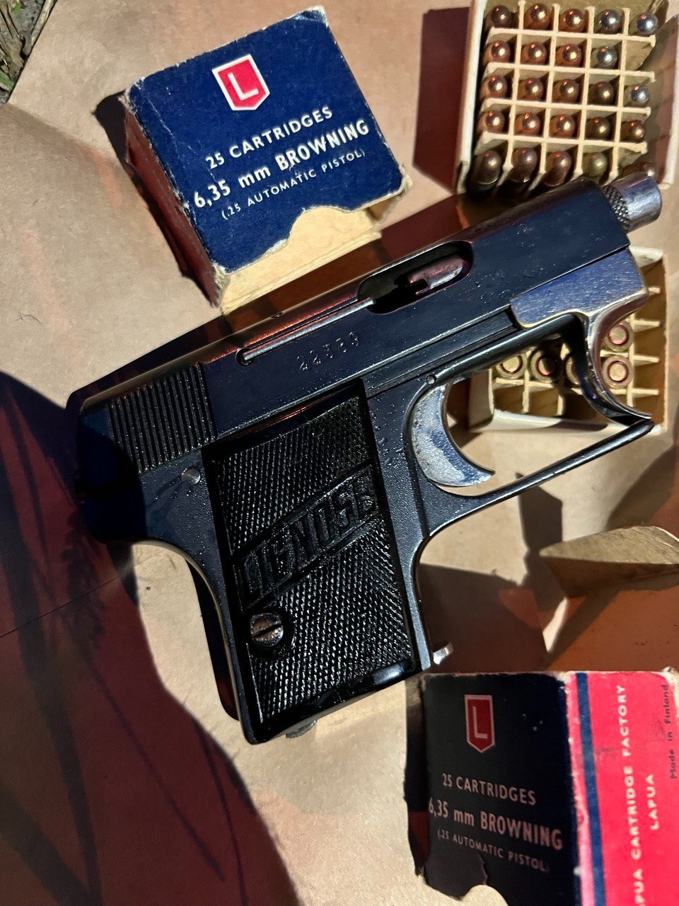 Псковский экс-следователь по особо важным делам получил 6 лет колонии за ряд преступлений