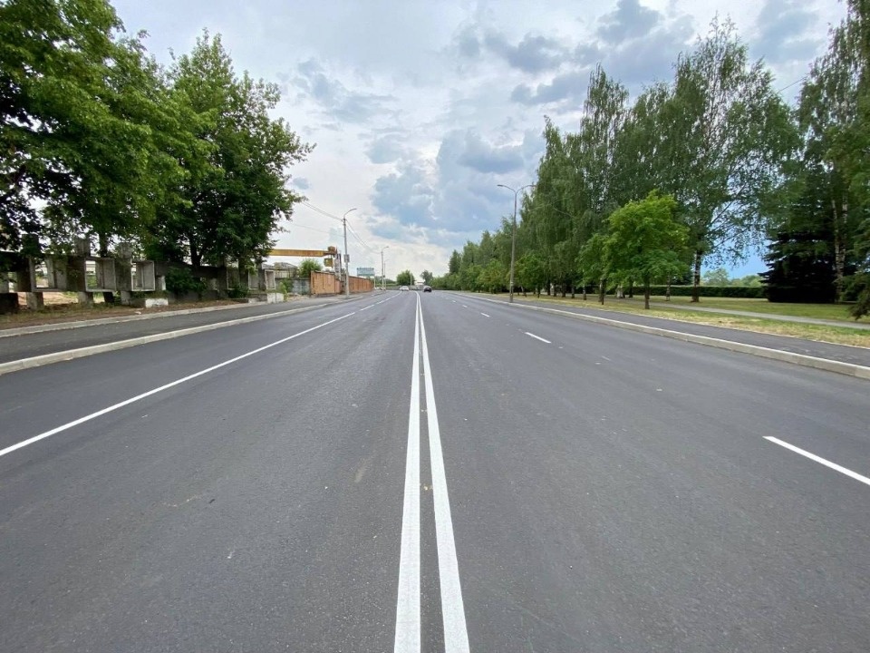 В Пскове раньше срока отремонтировали улицу 128-й Стрелковой Дивизии В Пскове раньше срока отремонтировали улицу 128-й Стрелковой Дивизии