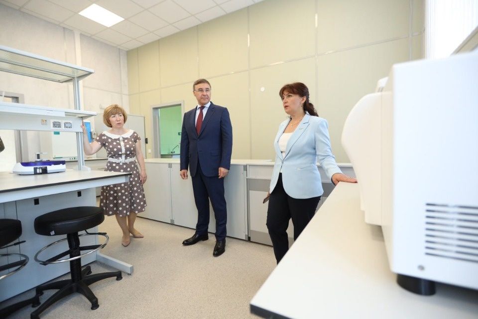 Министр науки и высшего образования РФ посетил новый медкорпус ПсковГУ