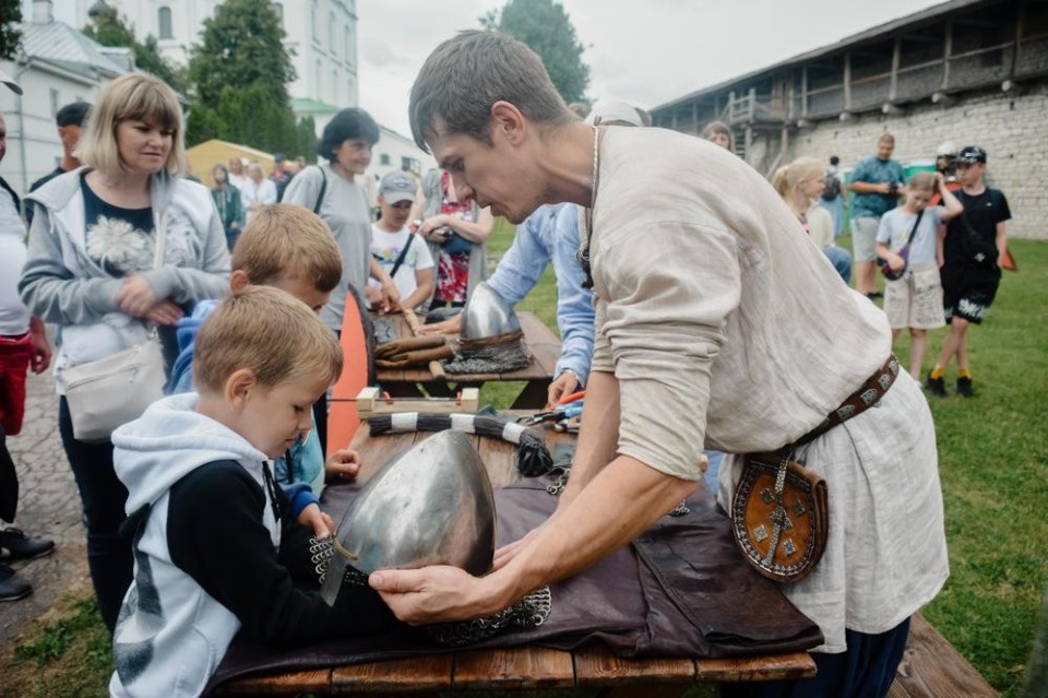 «Довмонт псковский» «Довмонт псковский»