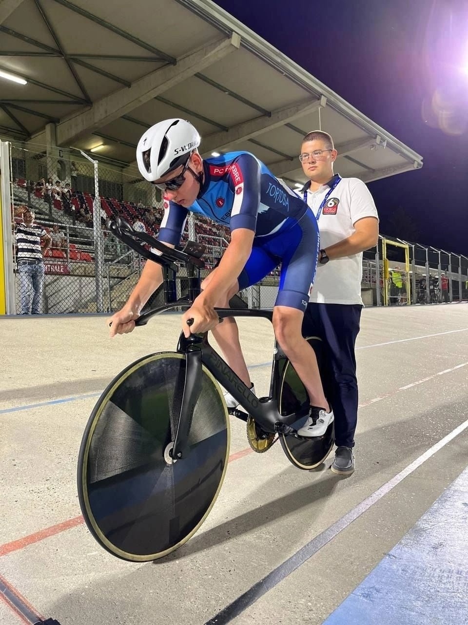 Великолукский велогонщик завоевал серебро на соревнованиях 6 Giorni Delle Rose в Италии