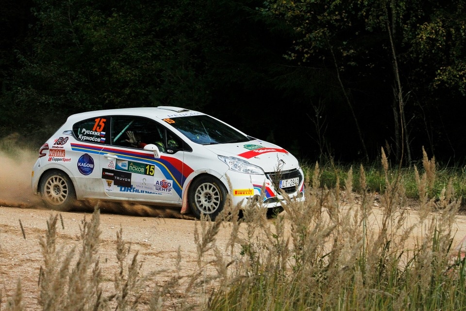 60 экипажей станут участниками ралли «900 озёр» в Псковском области