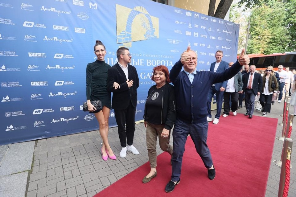 Закрытие IV Международного кинофестиваля «Западные ворота» Закрытие IV Международного кинофестиваля «Западные ворота»