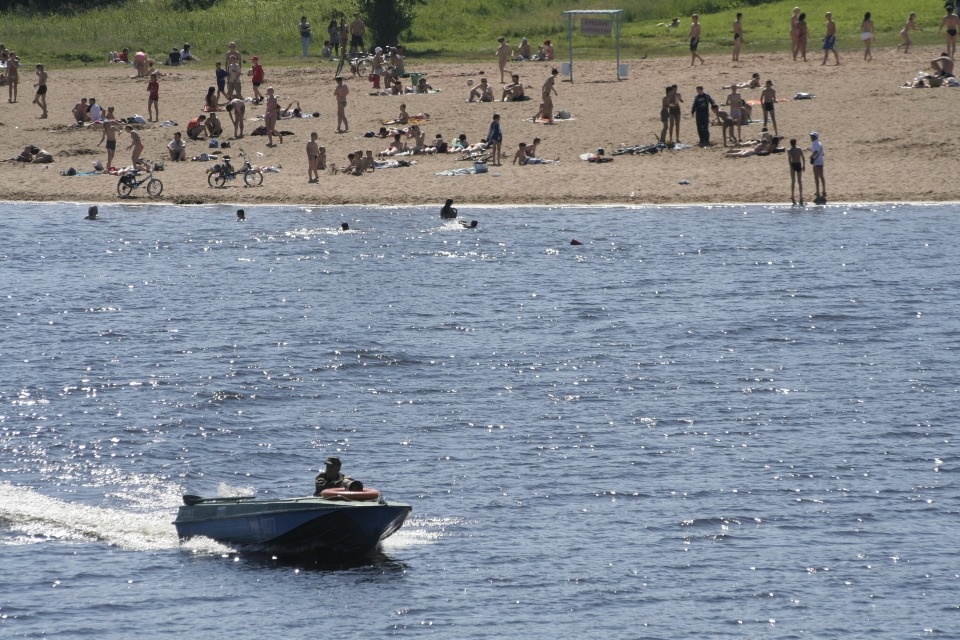 Роспотребнадзор не рекомендовал купаться в девяти псковских водоемах Роспотребнадзор не рекомендовал купаться в девяти псковских водоемах