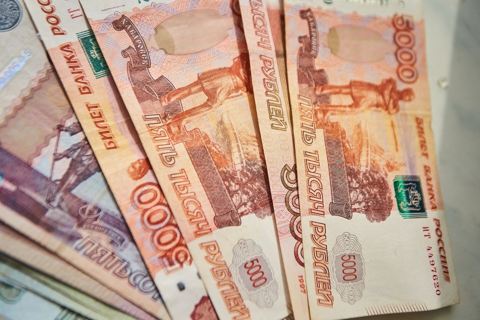 Ежемесячную надбавку к стипендии будут получать поступившие в ПсковГУ медалисты