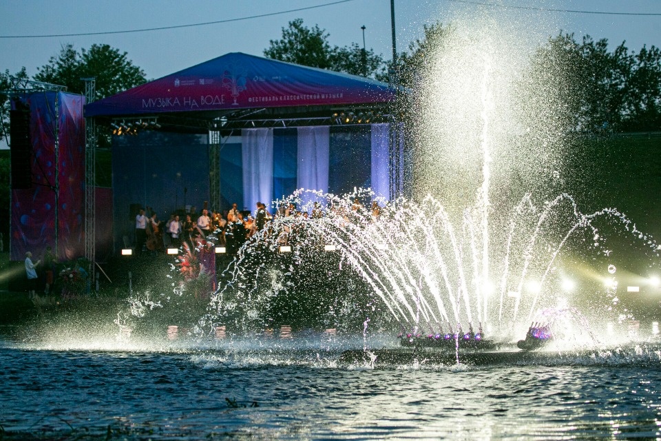 В Пскове четвертый раз пройдет фестиваль «Музыка на воде» В Пскове четвертый раз пройдет фестиваль «Музыка на воде»