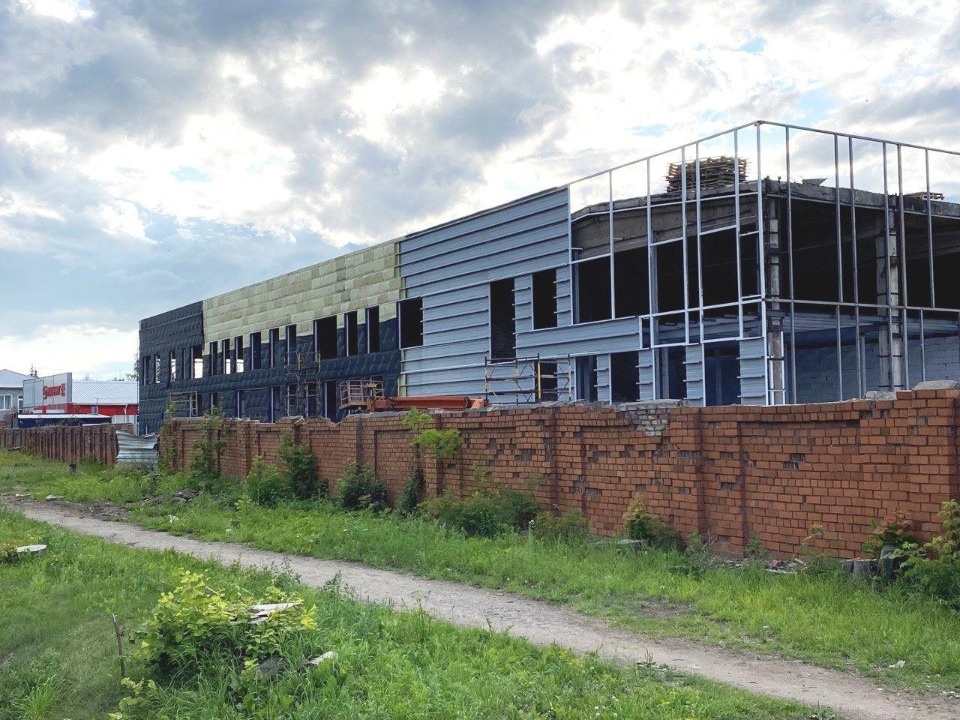 В псковской деревне Неёлово появится торгово-офисный центр