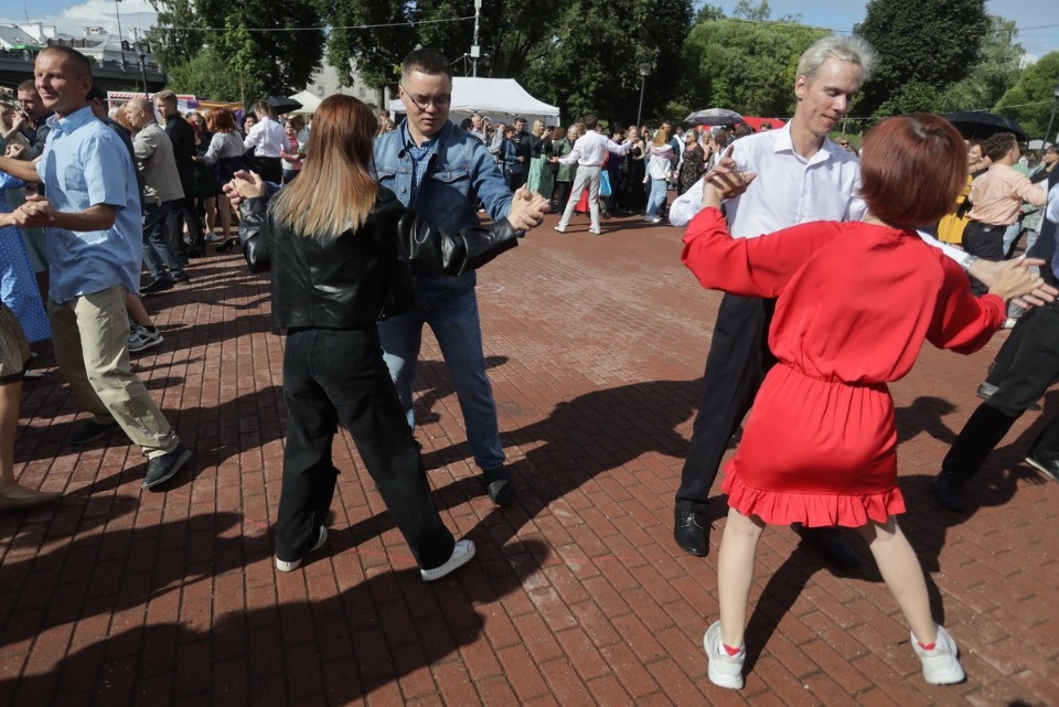 «Чай, кофе, потанцуем!»