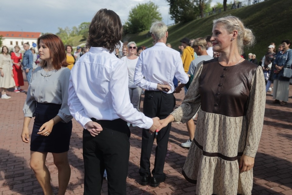 «Чай, кофе, потанцуем!»