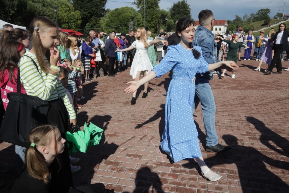 «Чай, кофе, потанцуем!»