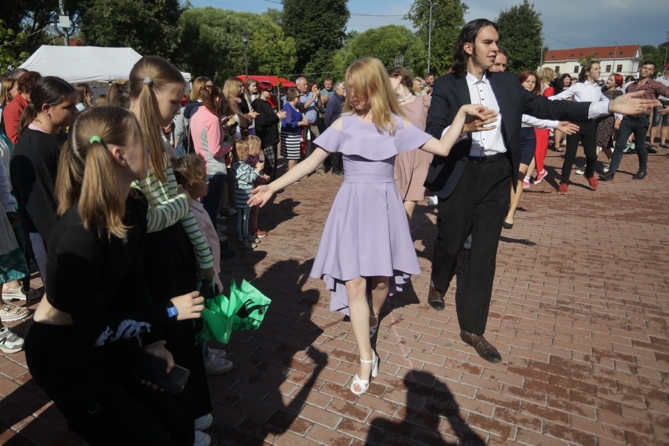 «Чай, кофе, потанцуем!»