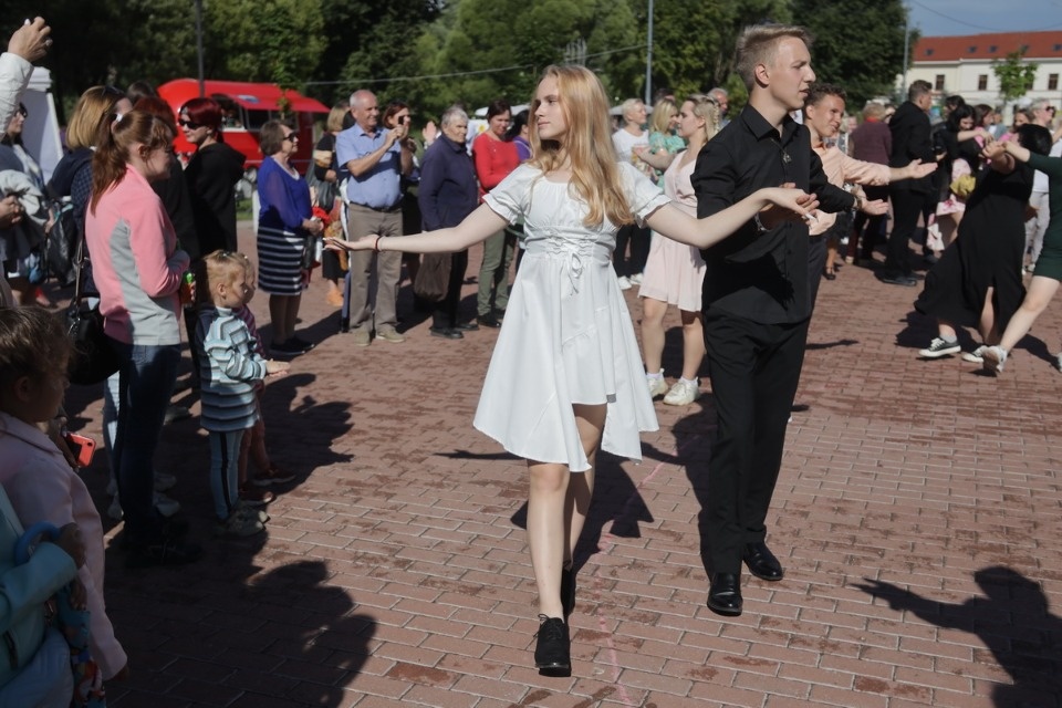 «Чай, кофе, потанцуем!»