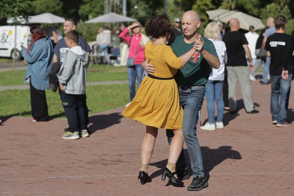 «Чай, кофе, потанцуем!»