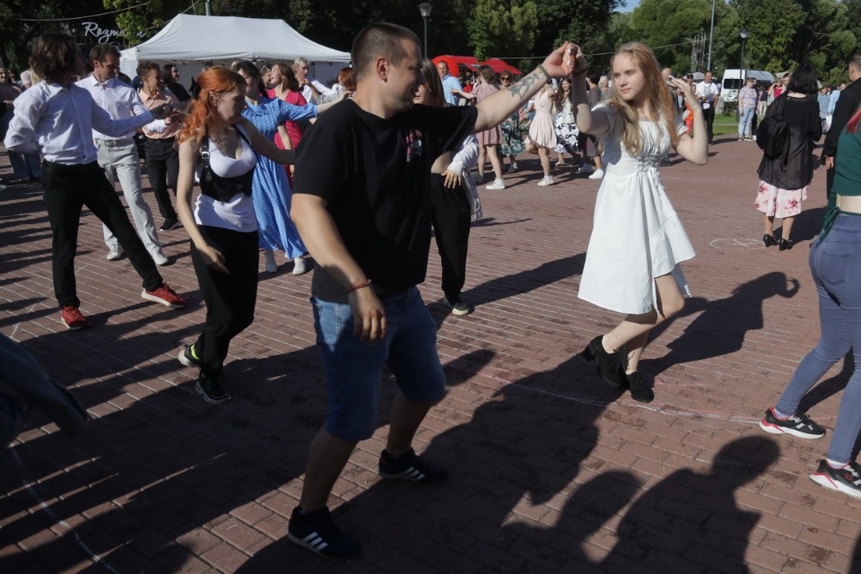 «Чай, кофе, потанцуем!»