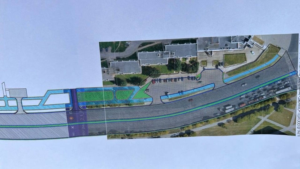 Тротуар появится у парковки на улице Юбилейной в Пскове 