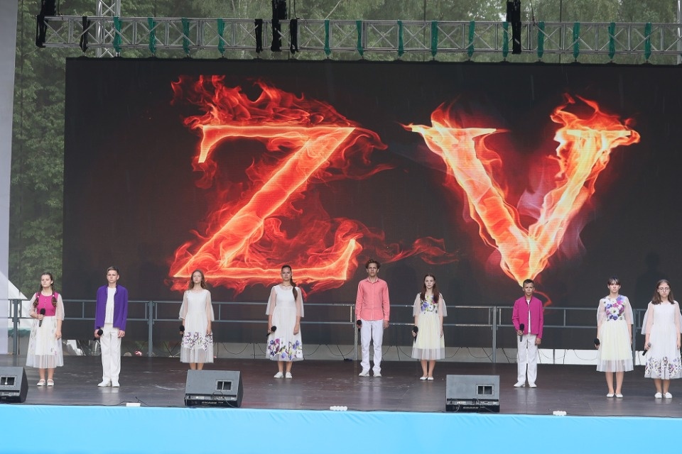 За ВДВ! За ВДВ!