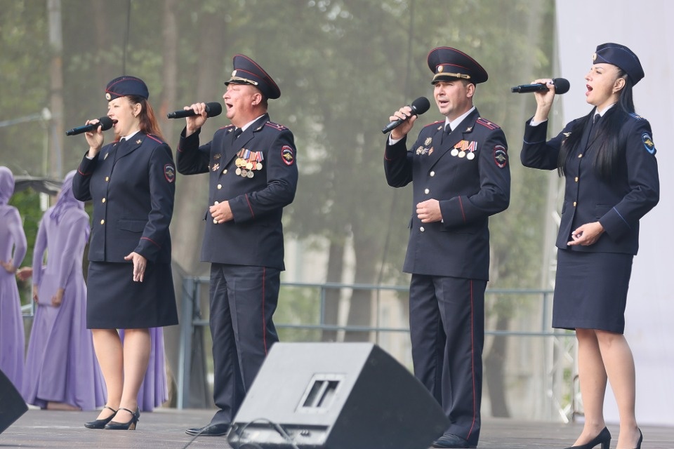 За ВДВ! За ВДВ!