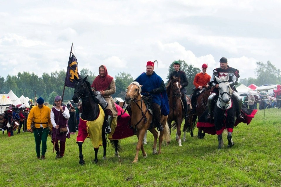 Группы Spiritual Seasons и DarkRiver выступят на фестивале «Железный град» в Изборске Группы Spiritual Seasons и DarkRiver выступят на фестивале «Железный град» в Изборске