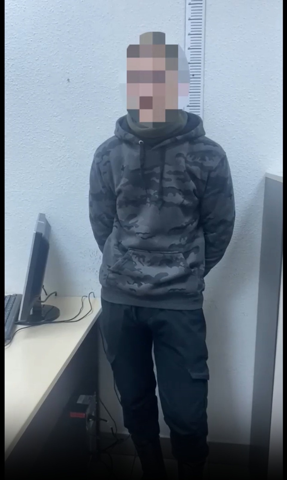 Подозреваемого в госизмене россиянина задержали в Псковской области Подозреваемого в госизмене россиянина задержали в Псковской области