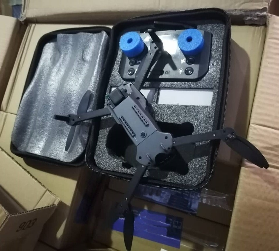 Вывоз из России 12 беспилотников не допустили псковские таможенники  