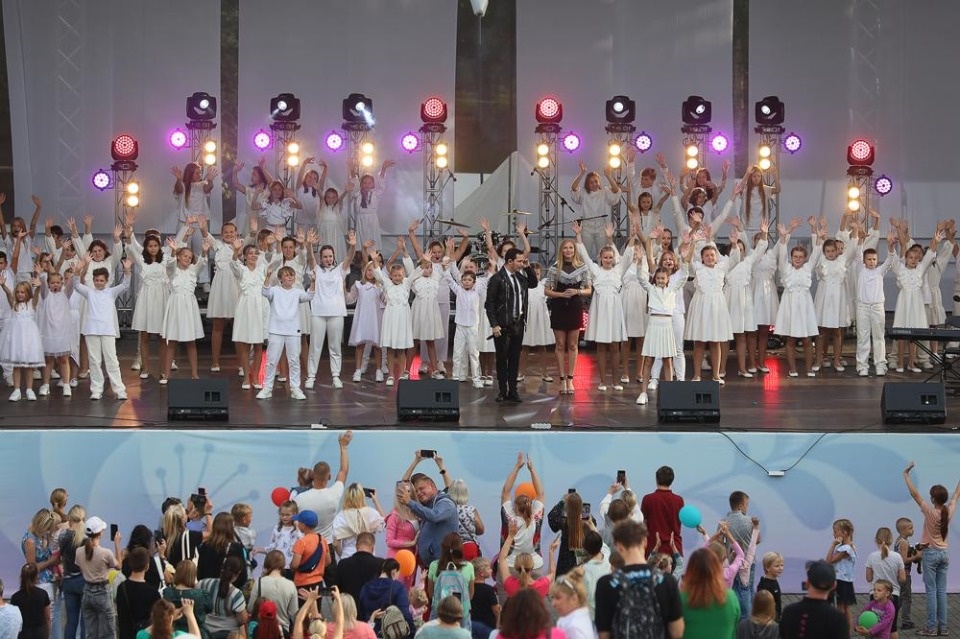 Славься, обитель!