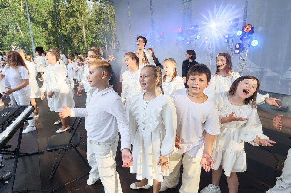 Славься, обитель!