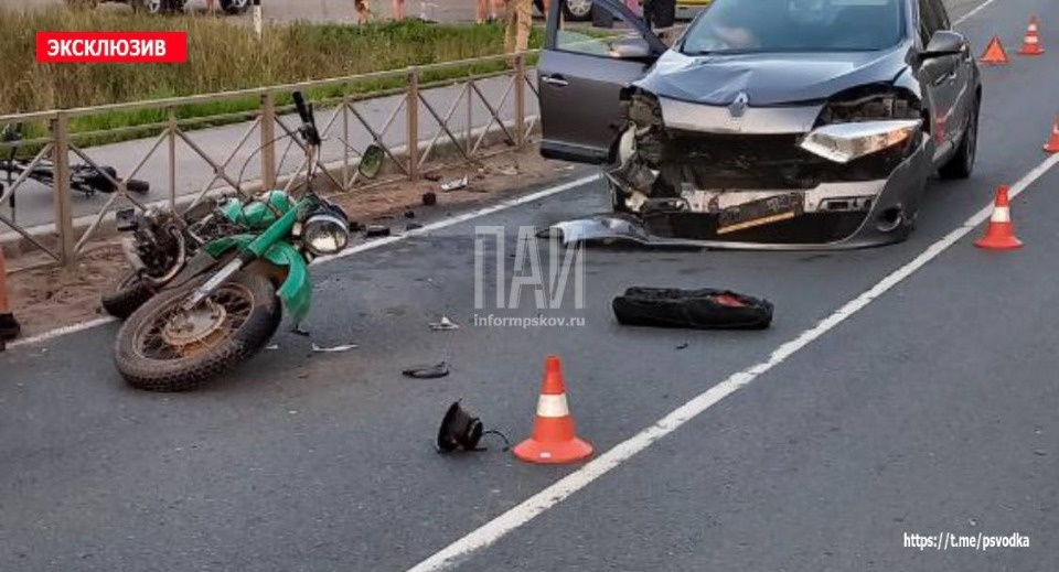 Мотоциклист пострадал в ДТП в Великолукском районе 