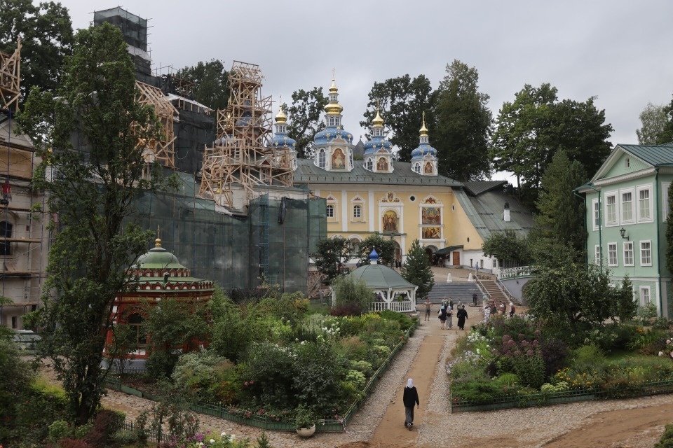 Успение в Печорах 2023: программа празднования и карта парковок