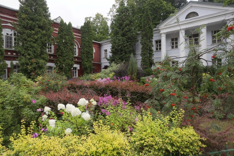 Успение в Печорах 2023: программа празднования и карта парковок