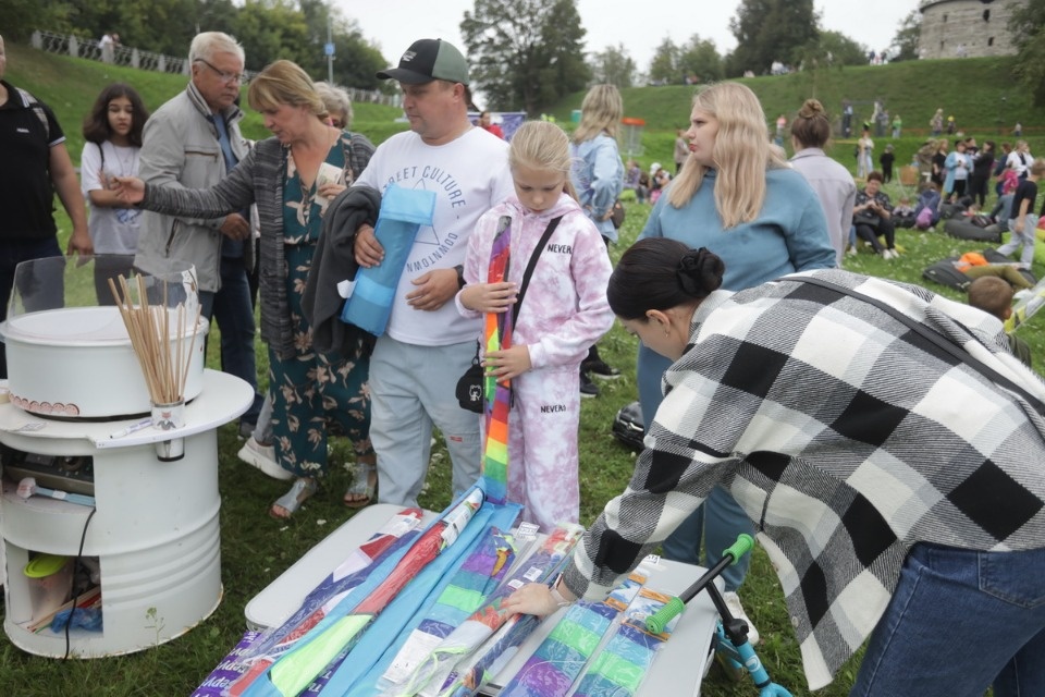«Высоко в небо» «Высоко в небо»