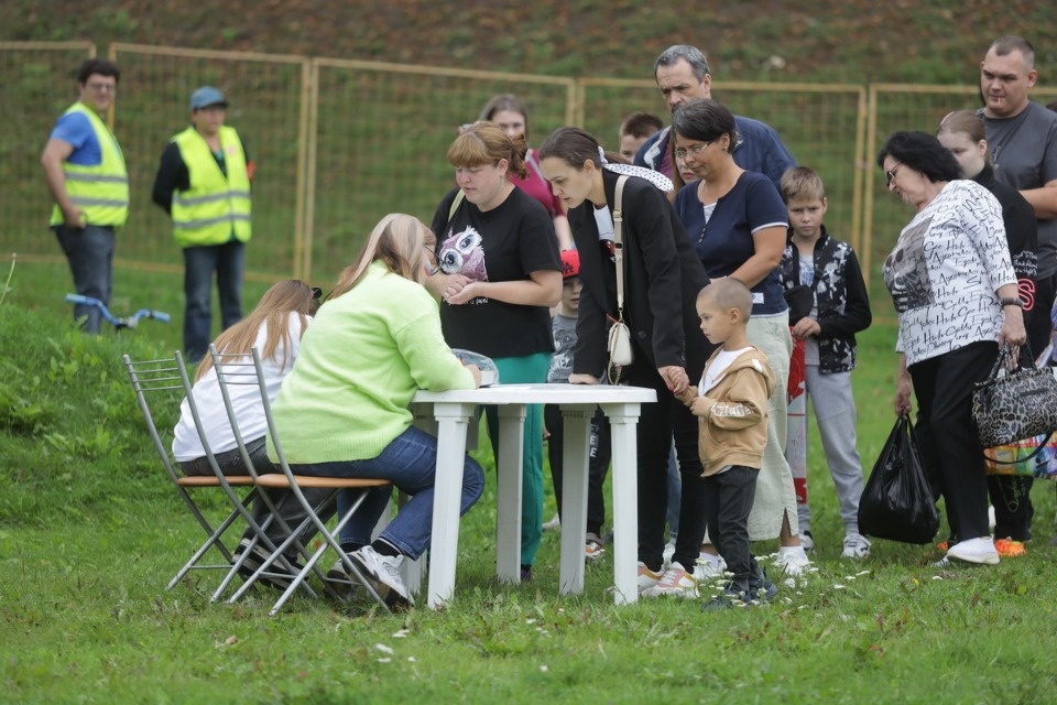 «Высоко в небо» «Высоко в небо»