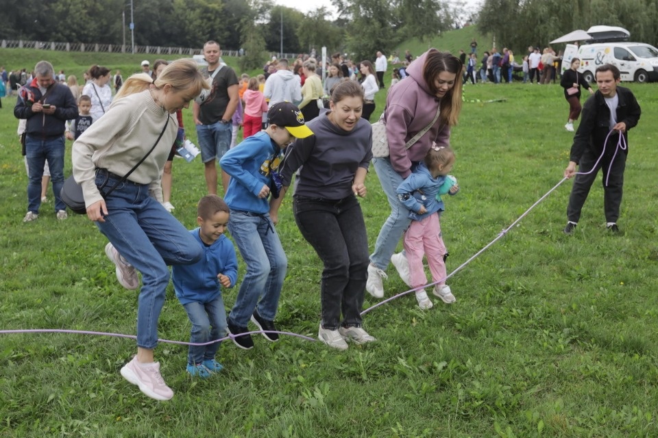 «Высоко в небо» «Высоко в небо»