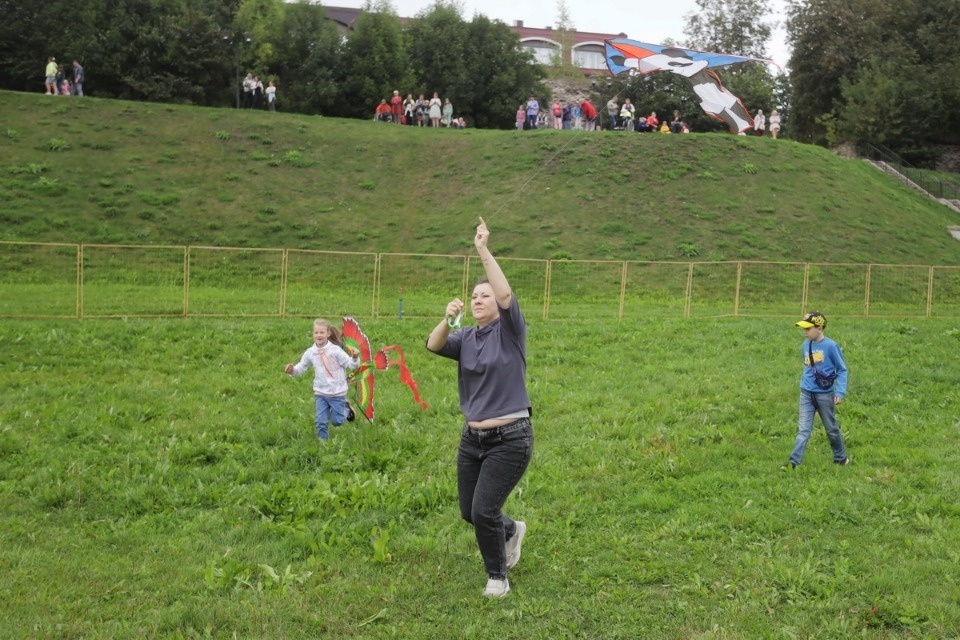 «Высоко в небо» «Высоко в небо»