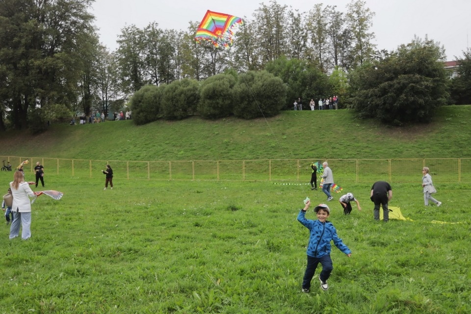 «Высоко в небо» «Высоко в небо»