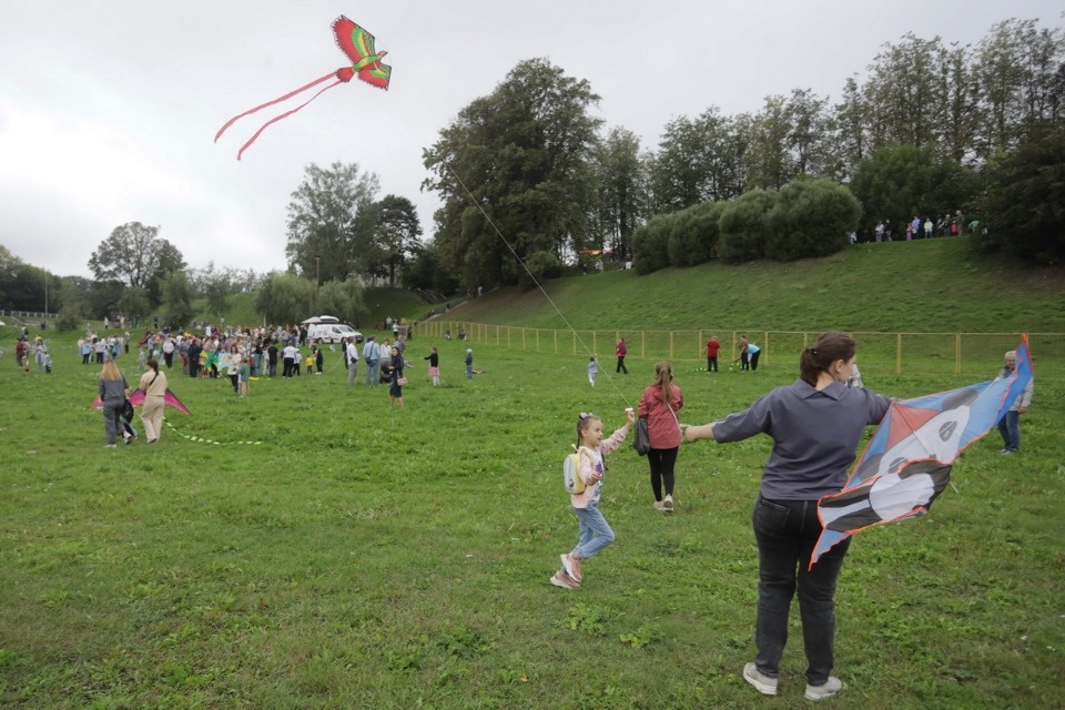 «Высоко в небо» «Высоко в небо»