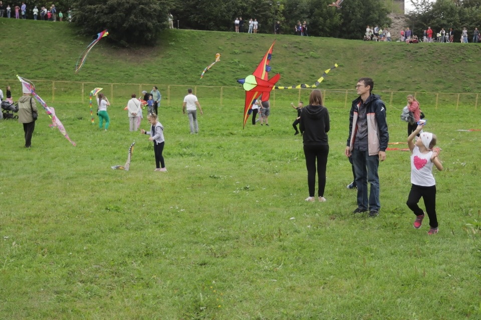 «Высоко в небо» «Высоко в небо»