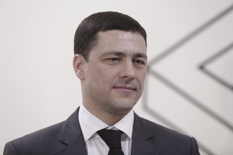 Михаил Ведерников поздравил причастных с 550-летнием Псково-Печерского монастыря