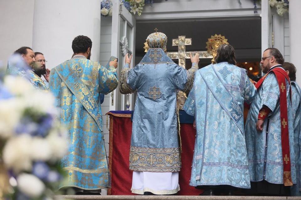 Успение Божьей Матери и 550-летие Псково-Печерского монастыря Успение Божьей Матери и 550-летие Псково-Печерского монастыря