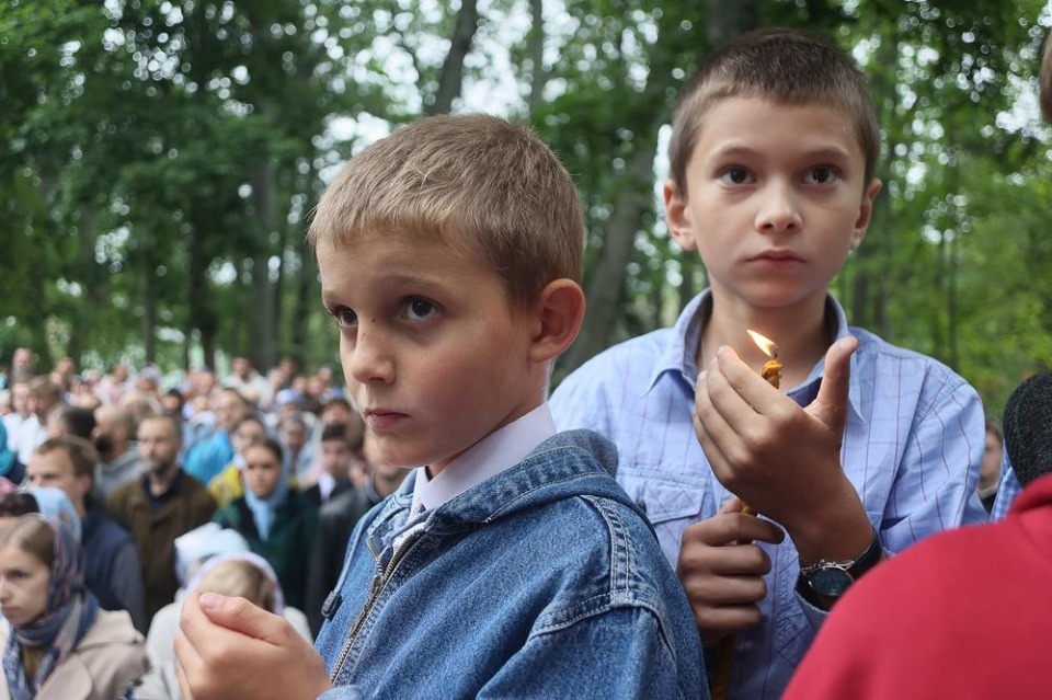 Успение Божьей Матери и 550-летие Псково-Печерского монастыря Успение Божьей Матери и 550-летие Псково-Печерского монастыря