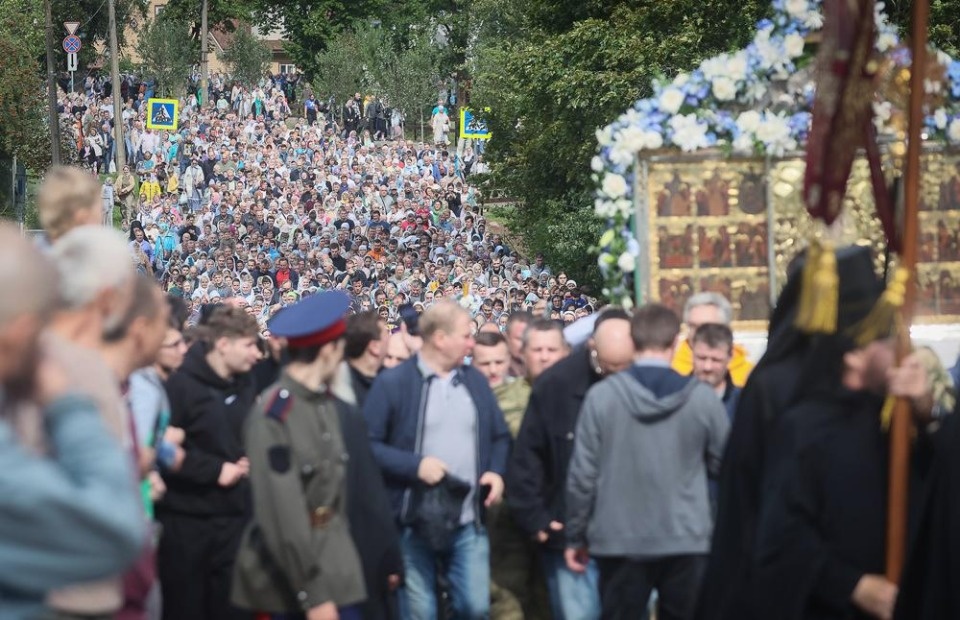 Успение Божьей Матери и 550-летие Псково-Печерского монастыря Успение Божьей Матери и 550-летие Псково-Печерского монастыря