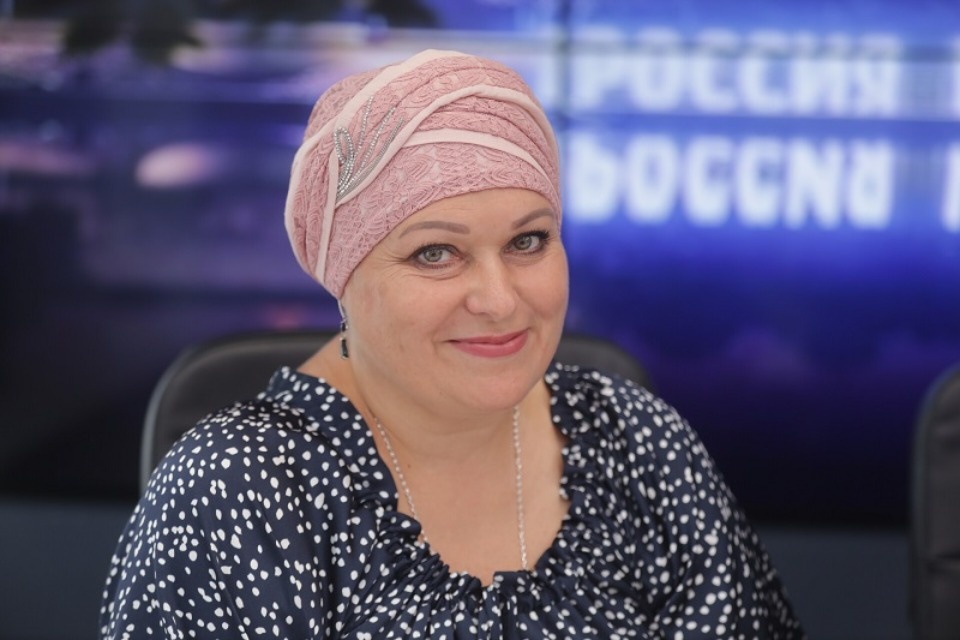 «Свои среди своих»