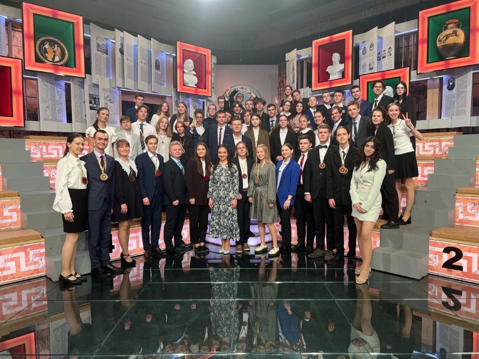 Псковская школьница приняла участие в съемках программы «Умницы и Умники»