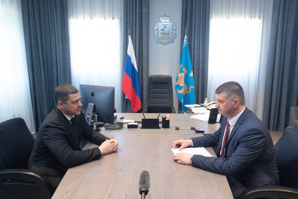 С победой на выборах поздравили Михаила Ведерникова псковские профсоюзы