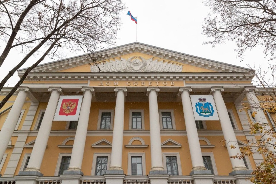 Детям в Псковской области могут запретить заходить в табачные магазины