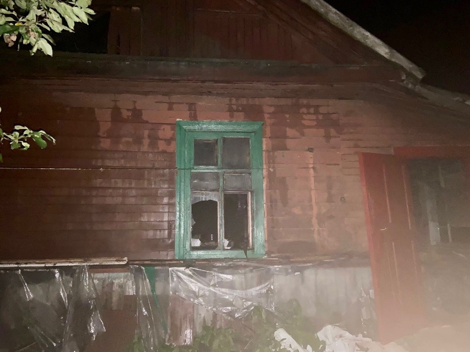 Мужчина погиб на пожаре в Великолукском районе Мужчина погиб на пожаре в Великолукском районе