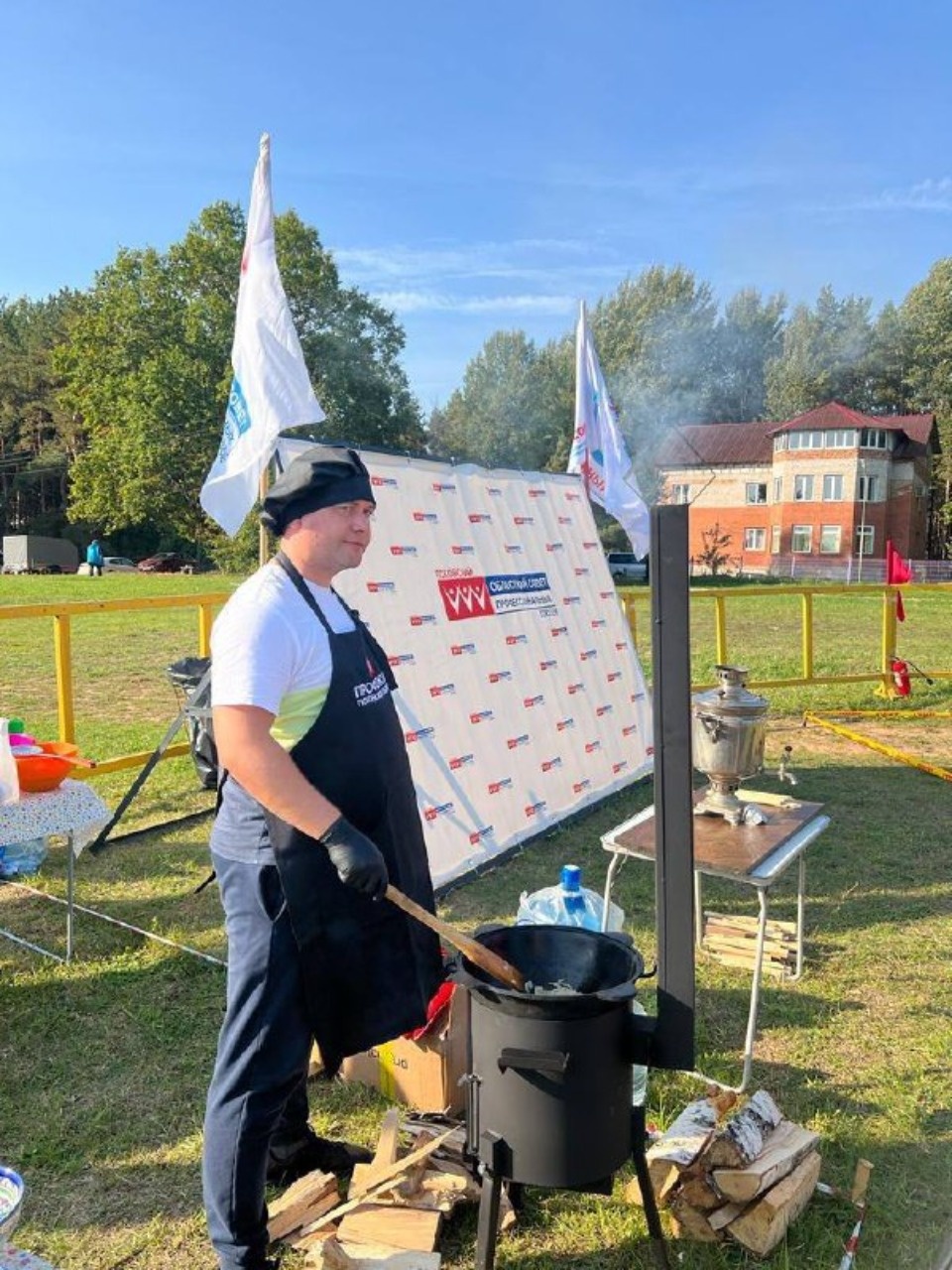 Команда псковских профсоюзов признана лучшей на фестивале плова