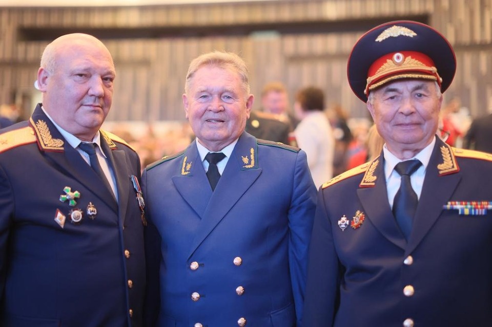 «Работаем!»