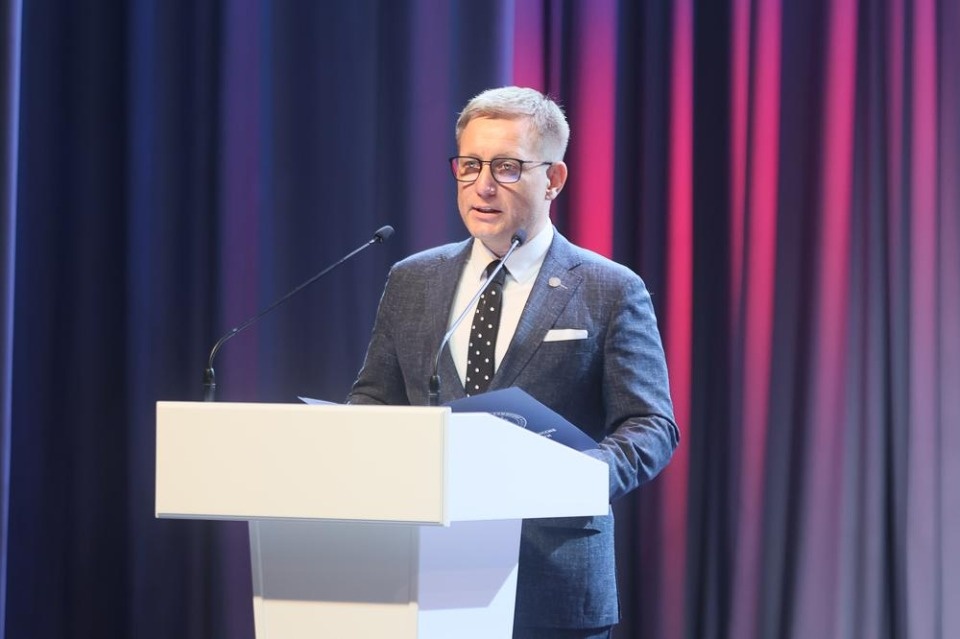 «Работаем!»