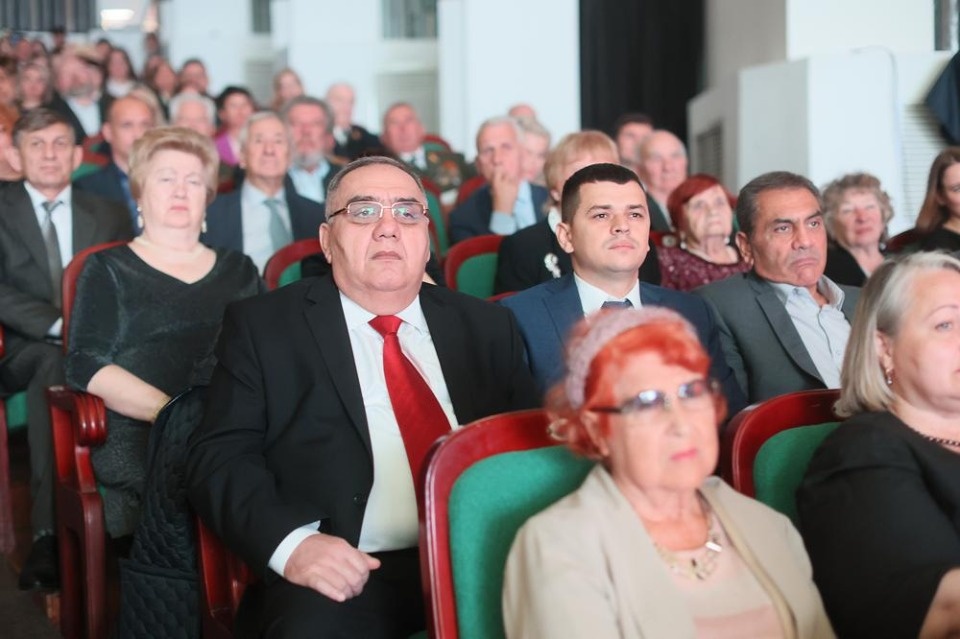 «Работаем!»